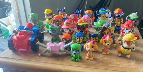 Huge paw patrol - huge, –